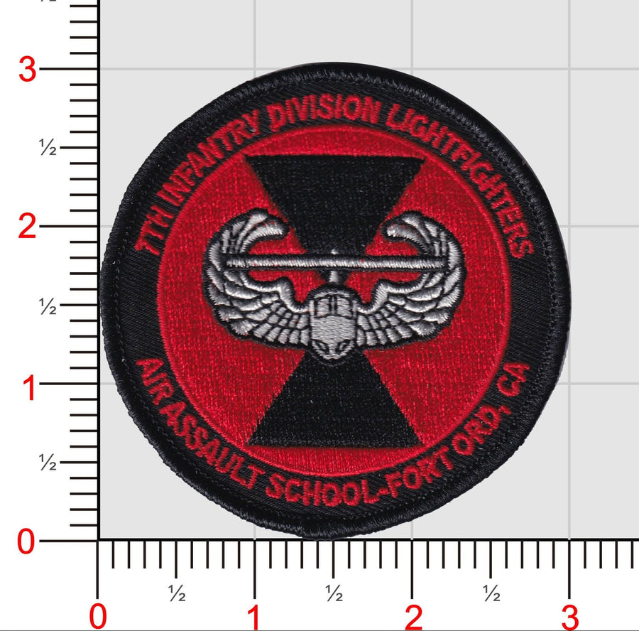 Official 7th Infantry Division Lightfighters Air Assault School Shoulder Patch